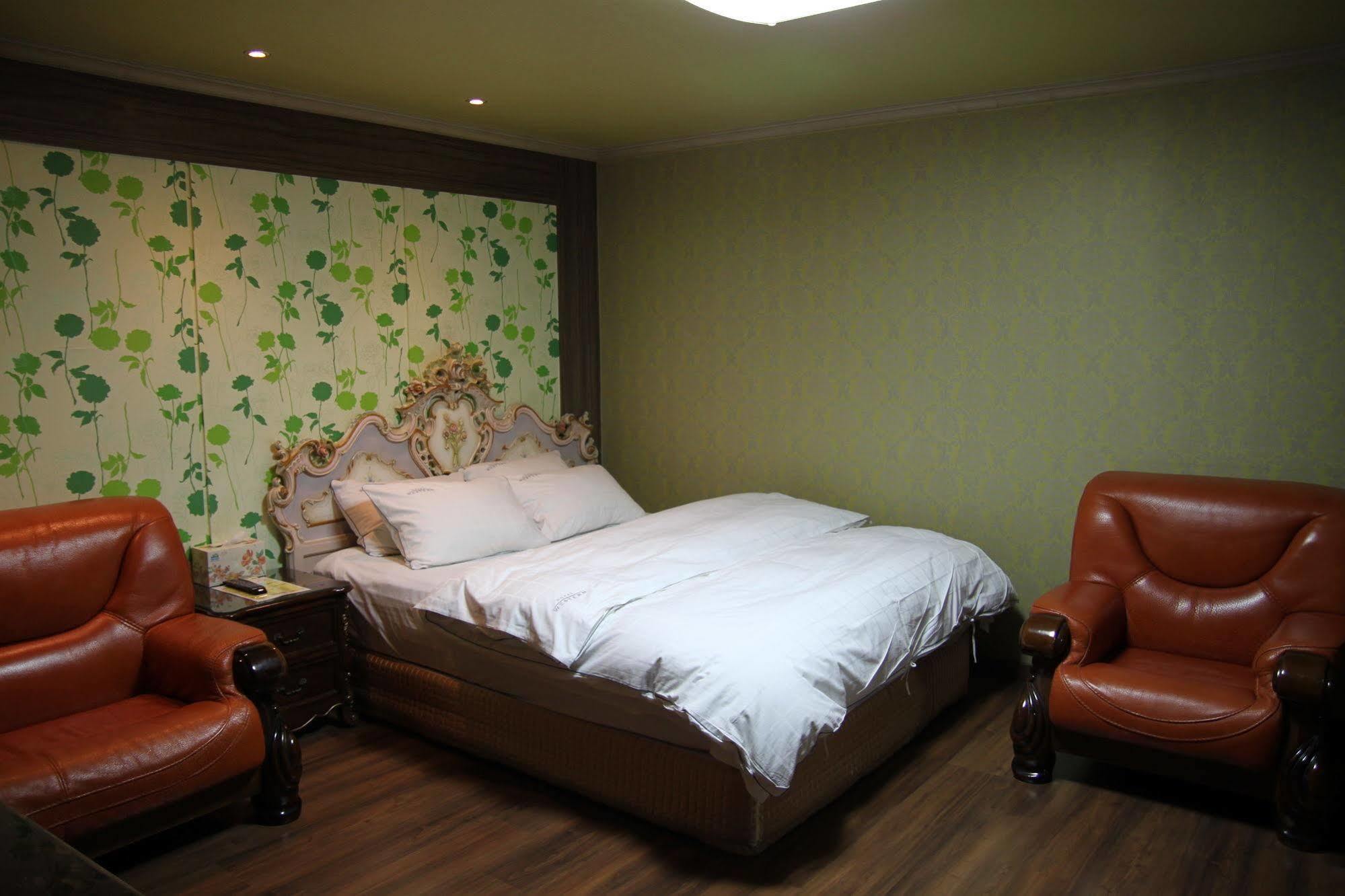 Gunsan Western Hotel Екстер'єр фото